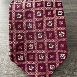 Jos.A Bank  Signature Collection Neck Tie -Geometric 59 1/2 X 3.75 made in Italy